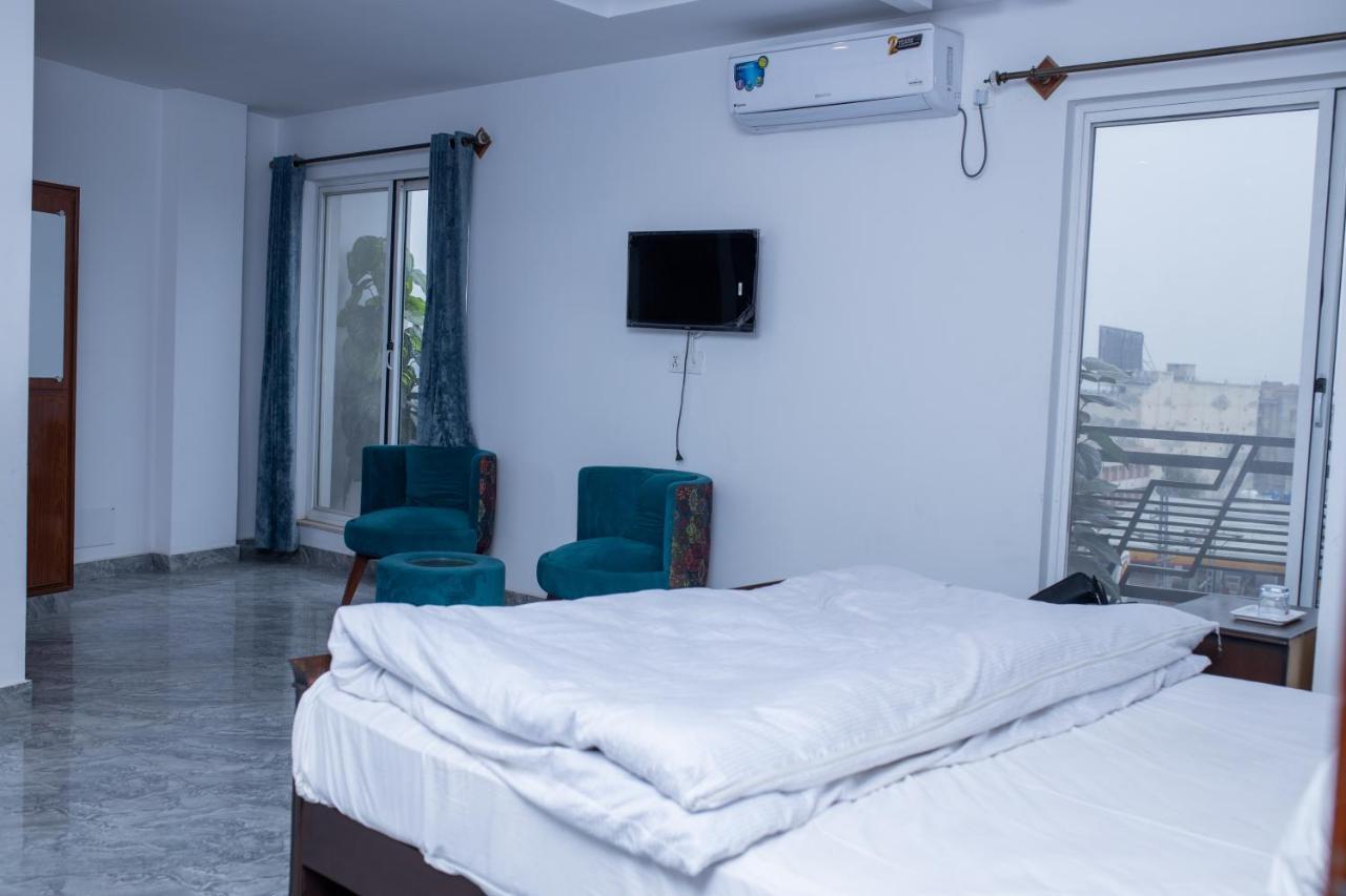 Regal Residency Otel Rawalpindi Dış mekan fotoğraf