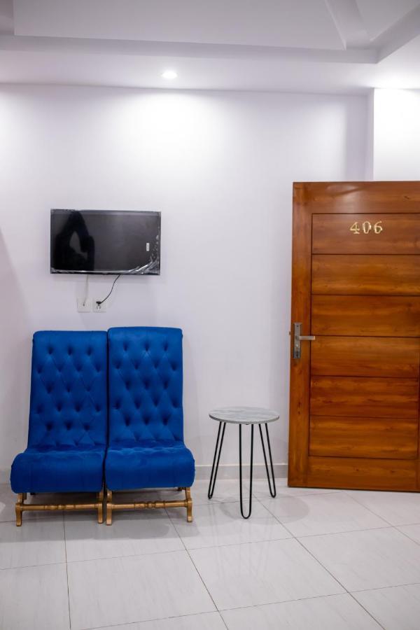 Regal Residency Otel Rawalpindi Dış mekan fotoğraf